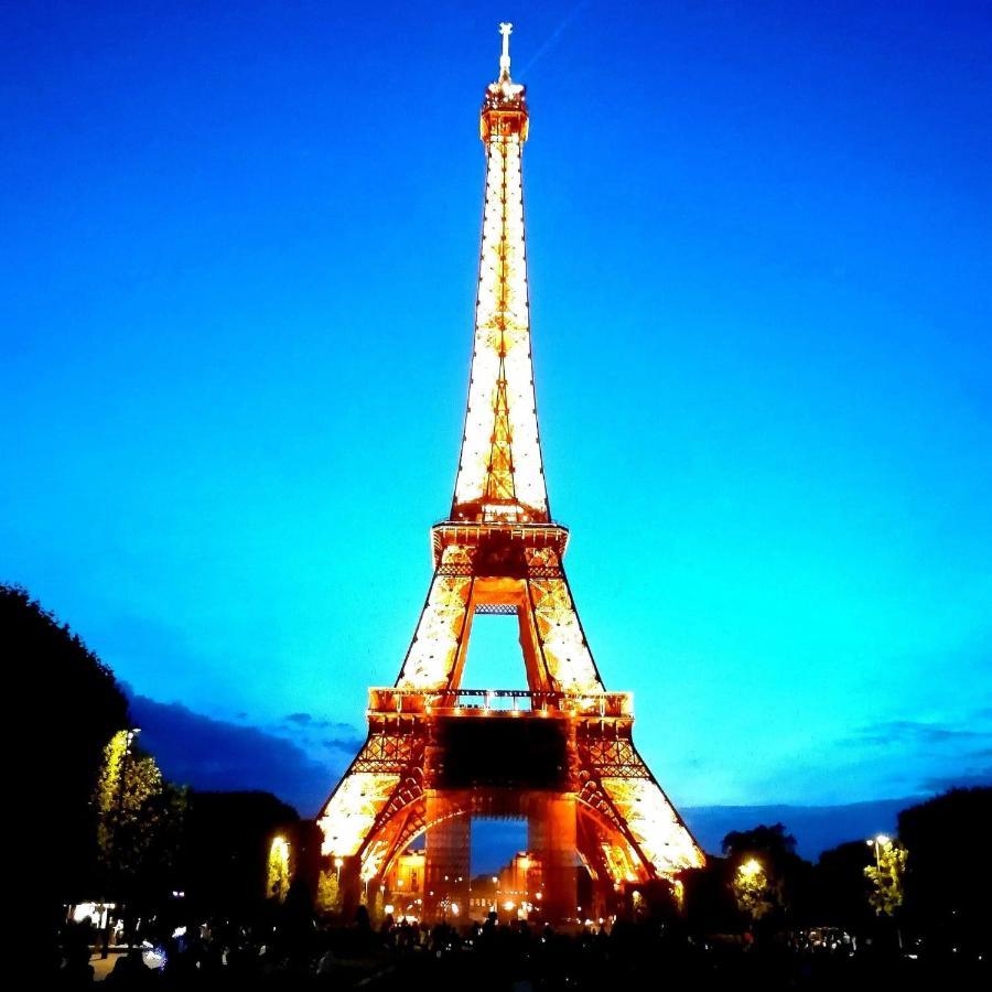 Charming Studio In Paris Near The Eiffel Tower ภายนอก รูปภาพ